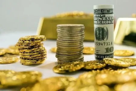 عقب نشینی دلار به نفع بورس تمام شد! | وضعیت بازار طلا، خودرو و سکه در ۲۱ مهر