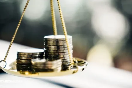 شیرینی افزایش حقوق برای حداکثر‌بگیران | مجلس در برابر دولت ایستاد