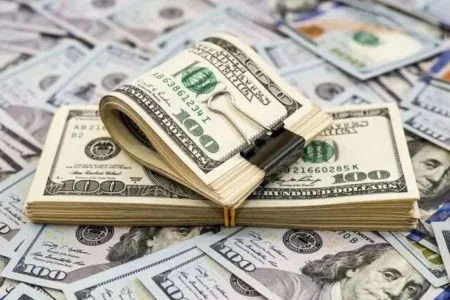 قیمت دلار بازار آزاد کاهشی شد + جدول ۱۸ تیر