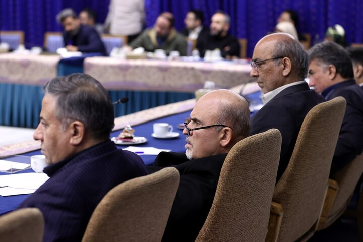 بادامچیان: پزشکیان گفت نمیگذارم ایران غزه شود؛ اصولگرایان تشویق کردند بادامچیان: پزشکیان گفت نمیگذارم ایران غزه شود؛ اصولگرایان کف زدند