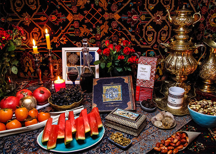 بازار سرد شب یلدا در زنجان| قیمت خشکبار و میوه سرسام آور است