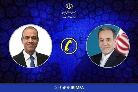 رایزنی وزیران خارجه ایران و مصر درباره موضوع هسته‌ای ایران