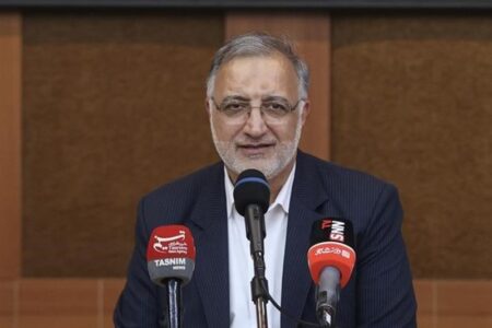 زاکانی: 16 درصد از تورم کشور مستقیماً مرتبط با عملکرد بانک آینده بوده است