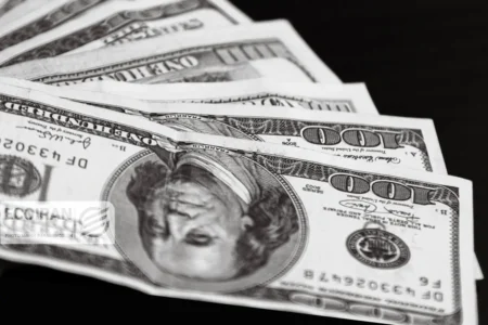 قیمت روز دلار/ دلار 125هزار تومانی شد + جدول