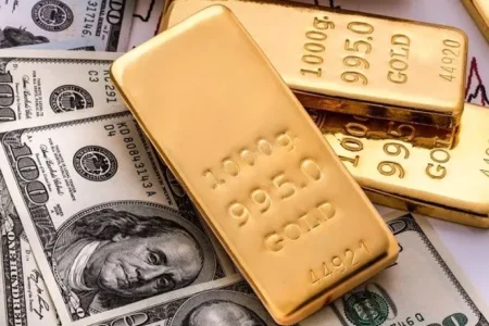 قیمت طلا، دلار و سکه امروز سه شنبه 18 آذر/ افزایش قیمت ها + جدول