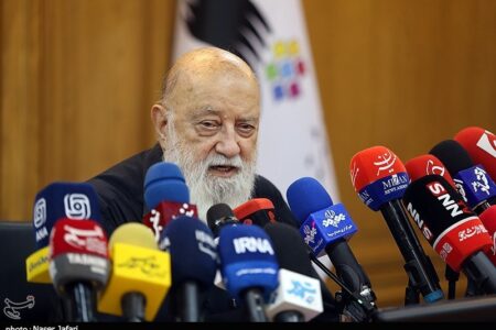 چمران: آرامستان‌های جدید تهران باید رفع معارض شوند