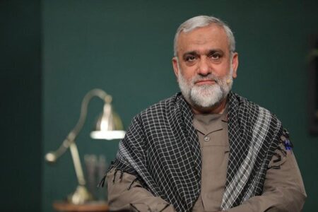 تأکید مشاور عالی فرمانده کل سپاه بر مدیریت فضای مجازی