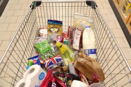 شاخص قیمت مواد غذایی فائو در ژانویه برای پنجمین ماه متوالی کاهش یافت