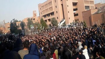 ممنوع‌الورودی گروهی از دانشجویان به دانشگاه شریف
