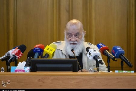 چمران: اختلافات درباره حریم تهران همچنان پابرجاست