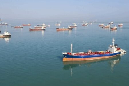 افزایش سرسام‌آور هزینه بیمه کشتی ها / وعده اسکورت دریایی آمریکا قابل تحقق است؟