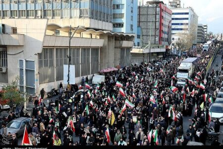 ایران مظلوم است اما قدرتمند
