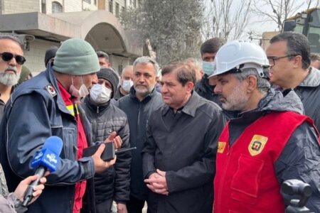 بازدید مخبر از محل جنایت رژیم صهیونیستی و آمریکا در منطقه 4 تهران