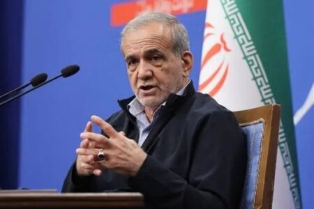 بازدید پزشکیان از وزارت کشور و پیگیری انتخابات شوراهای شهر