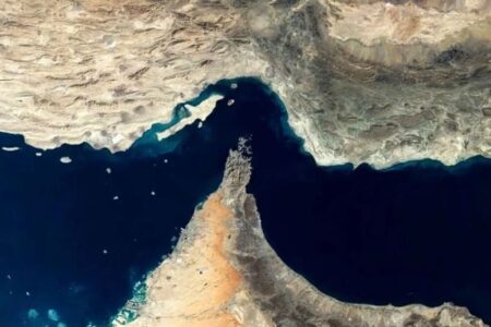 آخرین وضعیت تنگه هرمز/ ۲۳۰ نفتکش در انتظار اجازه ایران هستند؟