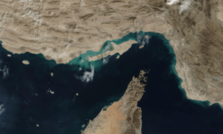 این کشور از پرداخت عوارض عبور از تنگه هرمز مستثنی است