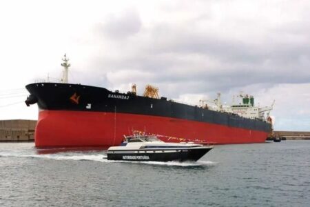 توقیف ۳۸۰ میلیون دلار نفت ایران توسط آمریکا/ تانکرترکرز مدعی شد