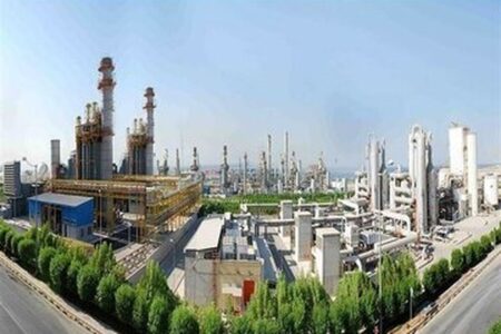 در حمله دشمن تأمین‌کننده برق و آب هاب عسلویه، آسیب دید