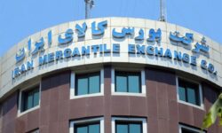 عرضه مواد اولیه صنایع پایین دست پتروشیمی در بورس از هفته آینده