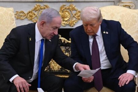 علت کنار گذاشتن اسرائیل از مذاکرات ایران و آمریکا / روزنامه نگار اسرائیلی نقشه نتانیاهو برای توافق را افشا کرد