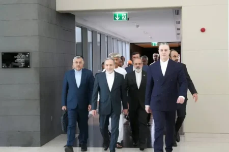 یک ادعای خبرساز درباره سفر عراقچی به پاکستان/ توافق صلح در راه است؟