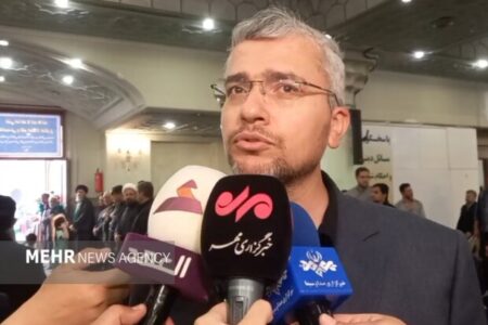 رضایی: آمریکا شرایط ایران را بپذیرد یا تسلیم موشک‌های ما شود