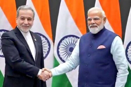 عراقچی با نخست وزیر هند دیدار و گفتگو کرد