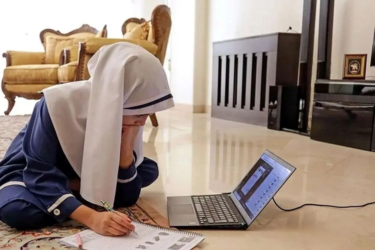 هشدار درباره عادی‌سازی تعطیلی مدارس؛ ۸۰ درصد آموزش مجازی عملا تعطیل است/ دانش‌آموز اغلب خواب است/چرا دولت از آموزش غیرحضوری استقبال می‌کند؟