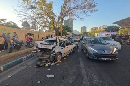 جزئیات حادثه هولناک در بزرگراه اشرفی اصفهانی تهران/ برخورد مرگبار ۱۲ خودرو و با اتوبوس