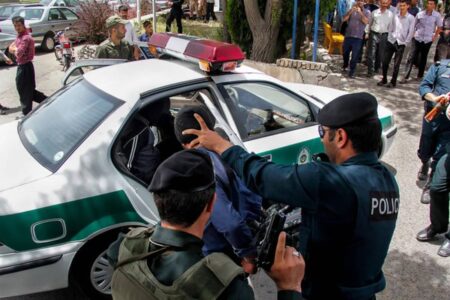 زمینگیر شدن سارق حرفهای خودرو در نوشهر / پایان فرار با شلیک پلیس