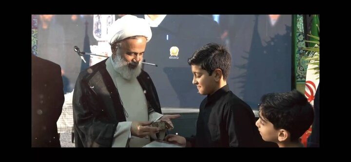 نامه‌ای به یاد پدر شهید؛ اهدای انگشتر به فرزند شهید سید مصطفی میرغفاری