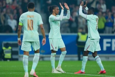 نتایج دیدارهای تدارکاتی فوتبال / فرانسه برد، ازبکستان با ۲ ستاره پرسپولیسی باخت