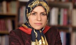 مربیان جدید فرزندان ما؛ وقتی اینستاگرام و هوش مصنوعی جای خالی ما را پر میکنند!