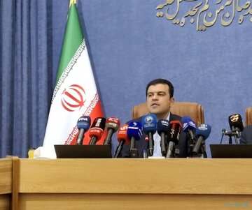 حسین افشین: شاخصهای علمی کشور سال آینده نزولی میشوند