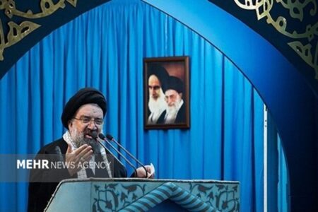 خاتمی: گزینه قرآنی مقاومت فعال و دیپلماسی هوشمندانه است