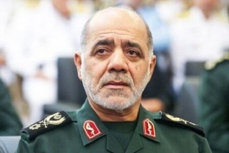 سرلشکر عبداللهی: هر کشوری سپر آمریکا شود، در آتش جنگ خواهد سوخت