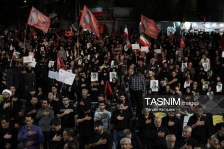 سروری: دشمنان آرزوی ایجاد انشقاق در جبهه داخلی را به گور می‌برند