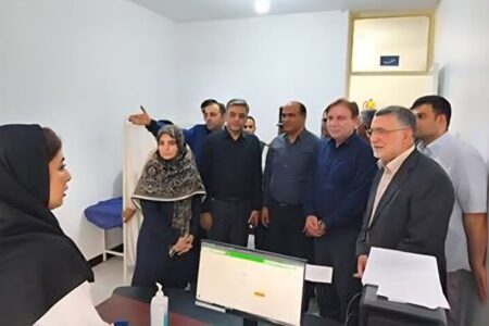 وزیر بهداشت: مرکز پایش سلامت نخلتقی با شتاب تجهیز و تکمیل میشود