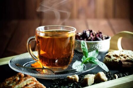چای داغ بنوشید سرطان می‌گیرید+ فیلم