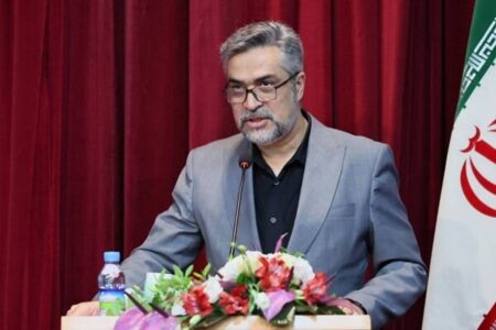 کرمانپور: خبرنگاران نمی گذارند واقعیت زیر آوار بماند