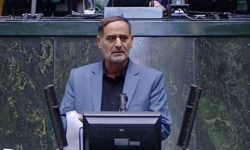 عباسپور: ارزپاشی در شرایط فعلی کشور معنا ندارد